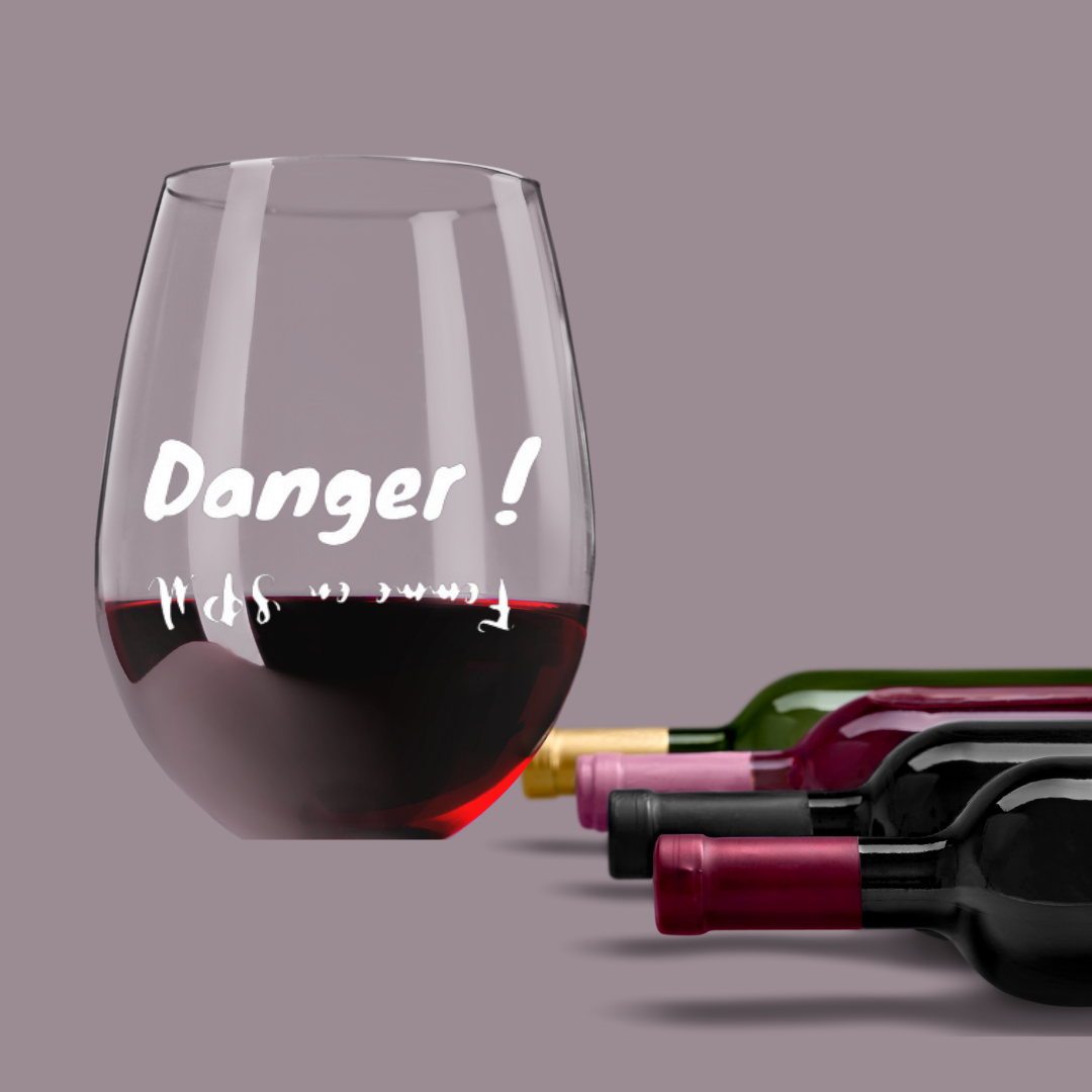 Deux verres à vin de ton choix - Rigolo