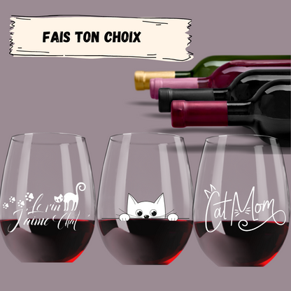 Deux verres à vin de ton choix - Chat